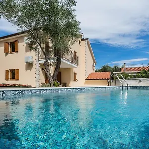 Diamant With Pool & Whirlpool Apartment